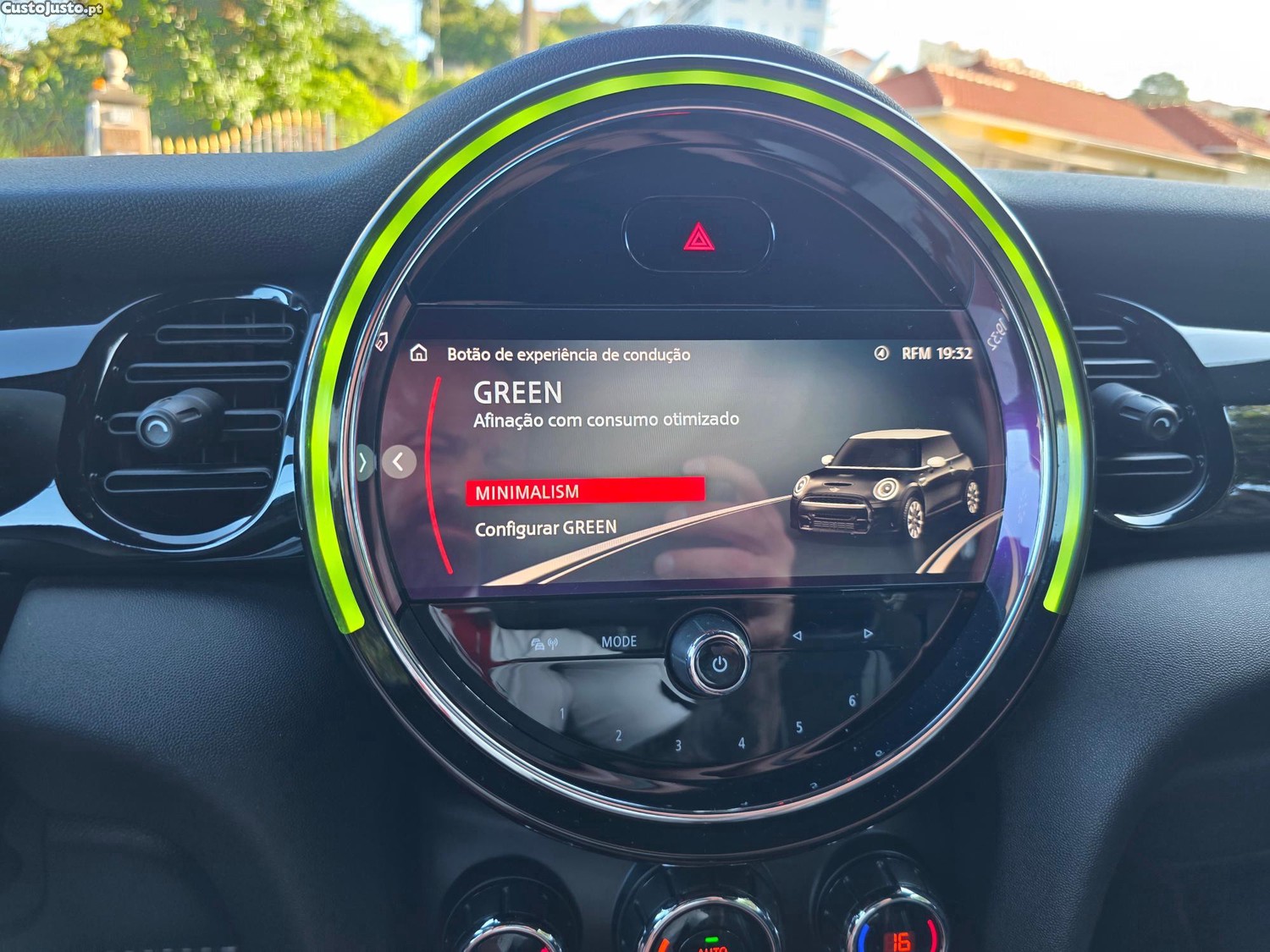 MINI John Cooper Works JCW AUTO 231CV — fotografia 21
