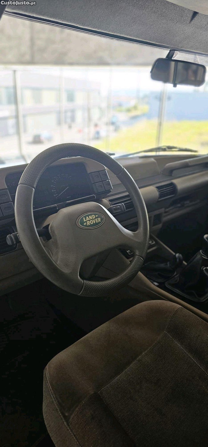 Land Rover Discovery 200tdi — fotografia 4