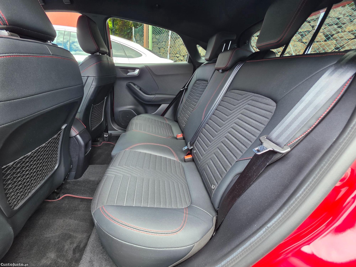 Ford Puma 1.0 ECOBOOST MILD-HYBRID ST-LINE X 125CV — fotografia 33