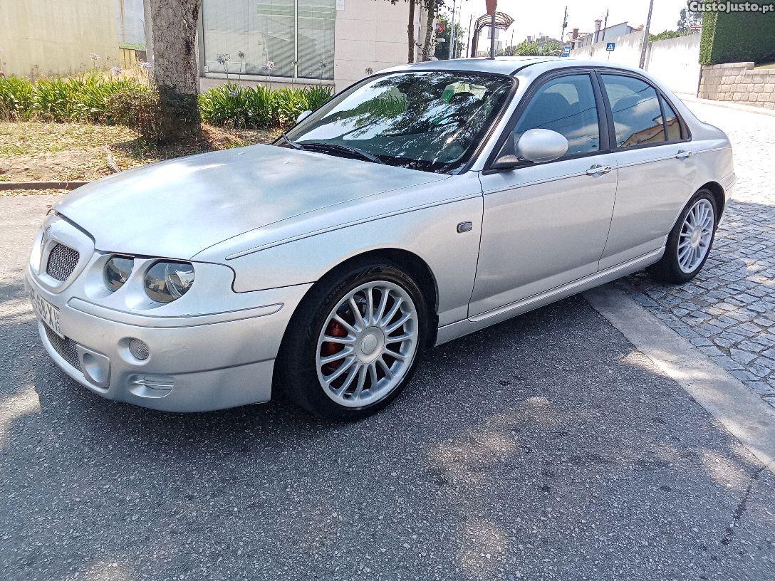 MG ZT 2.0cdti 131cv motor BMW — fotografia 9