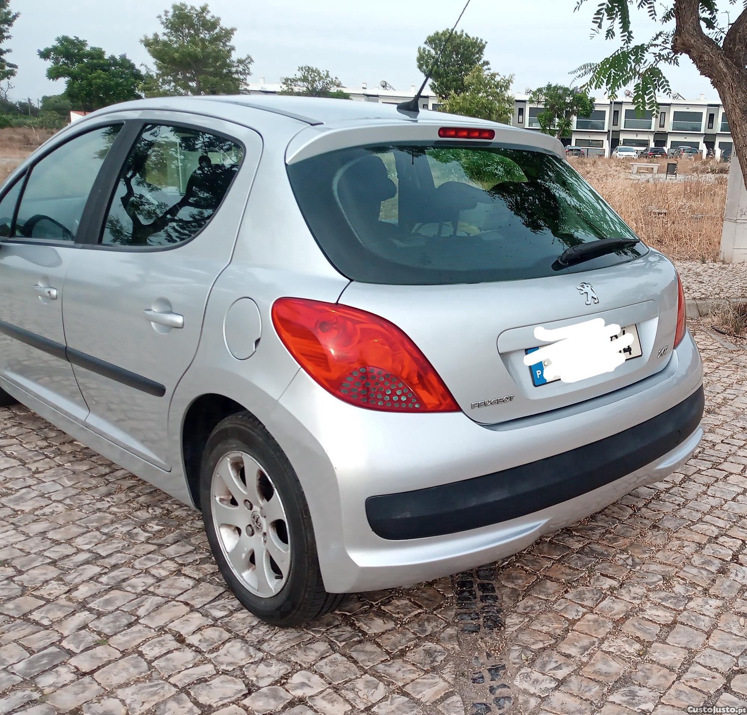 Peugeot 207 1.4 HDi — fotografia 7