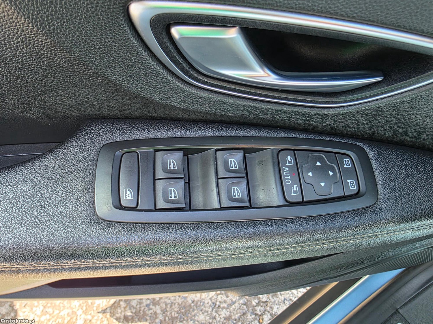 Renault Scénic 1.5 DCI LIMITED 7LUGARES — fotografia 5