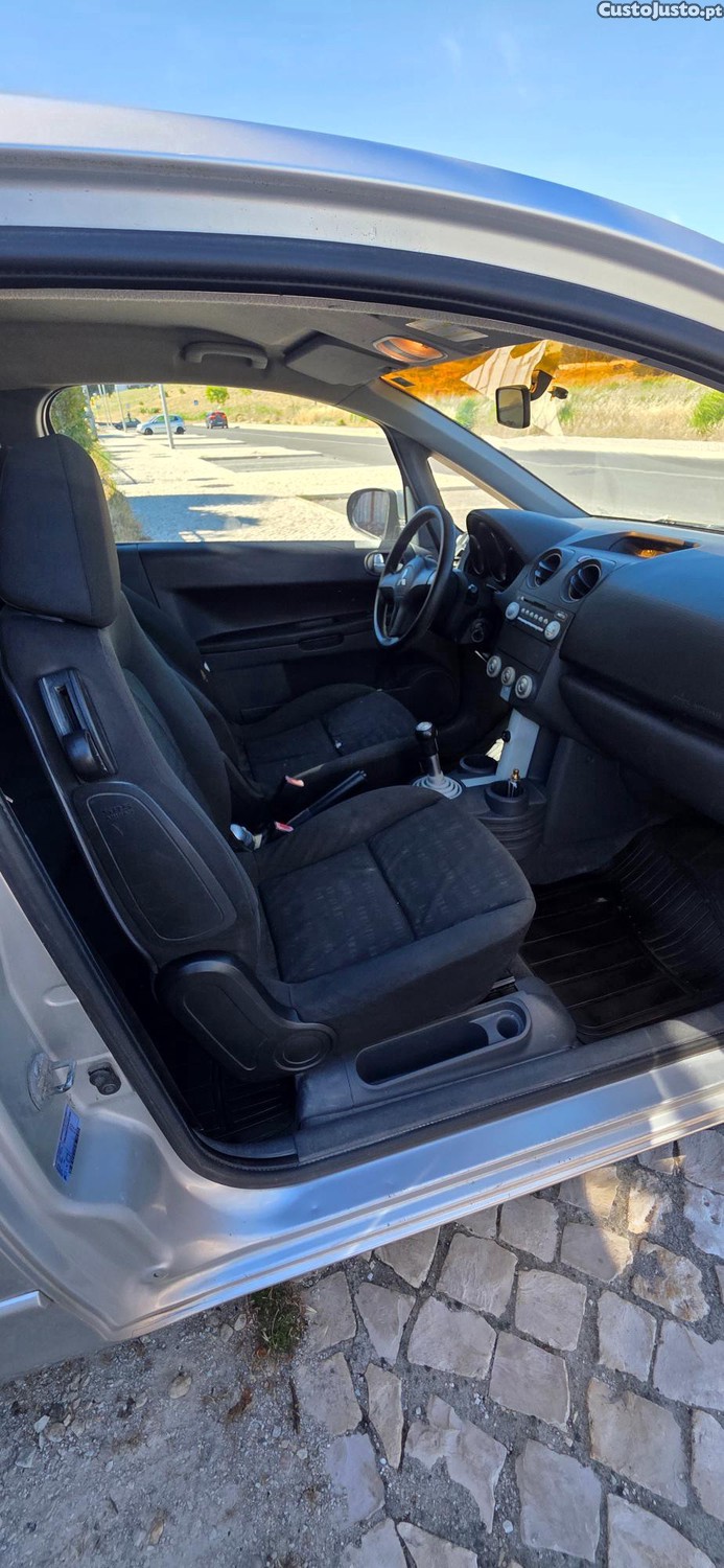 Mitsubishi Colt 1.1+AC — fotografia 2