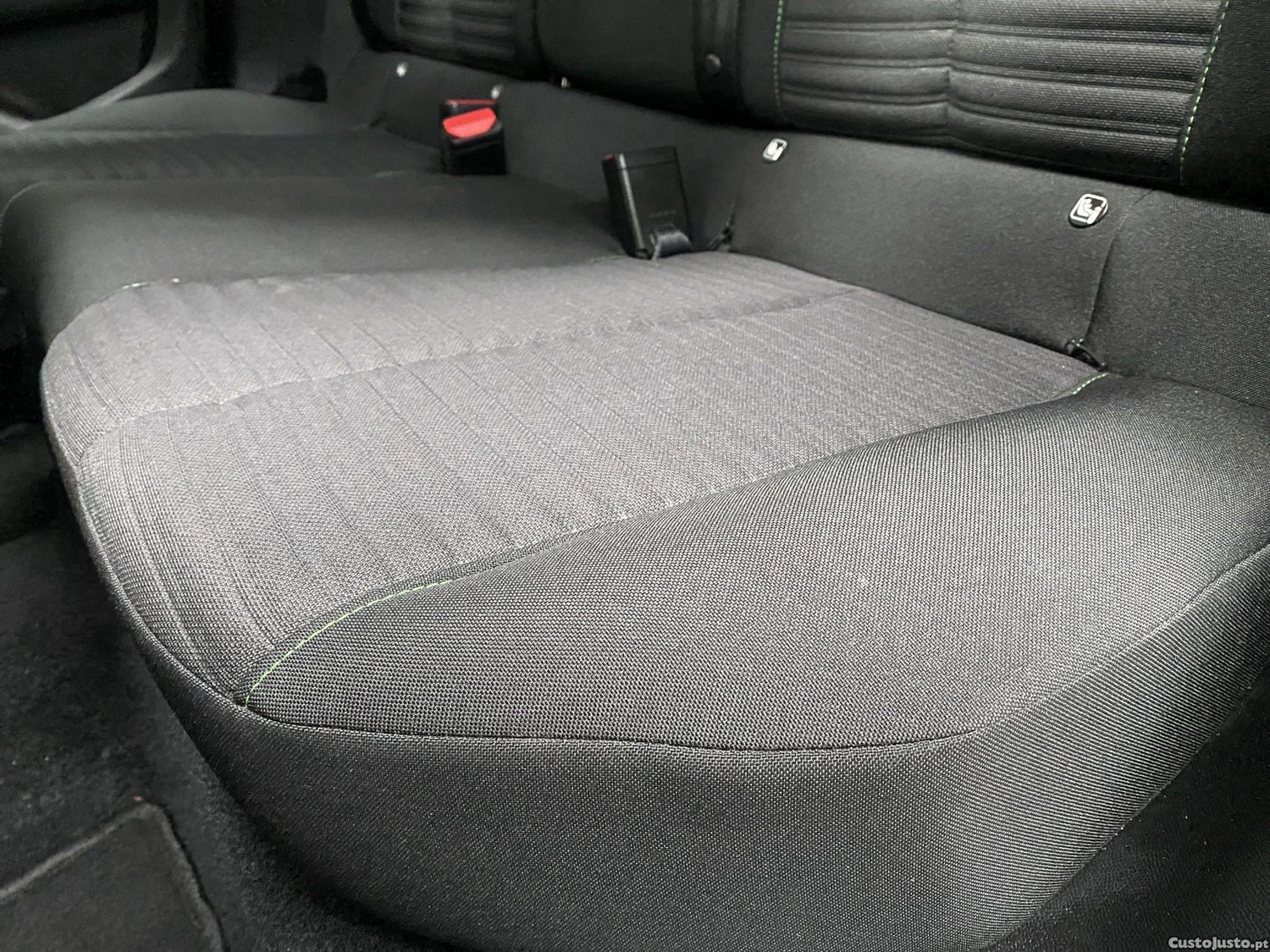 Peugeot 208 1.2 PureTech Active — fotografia 5