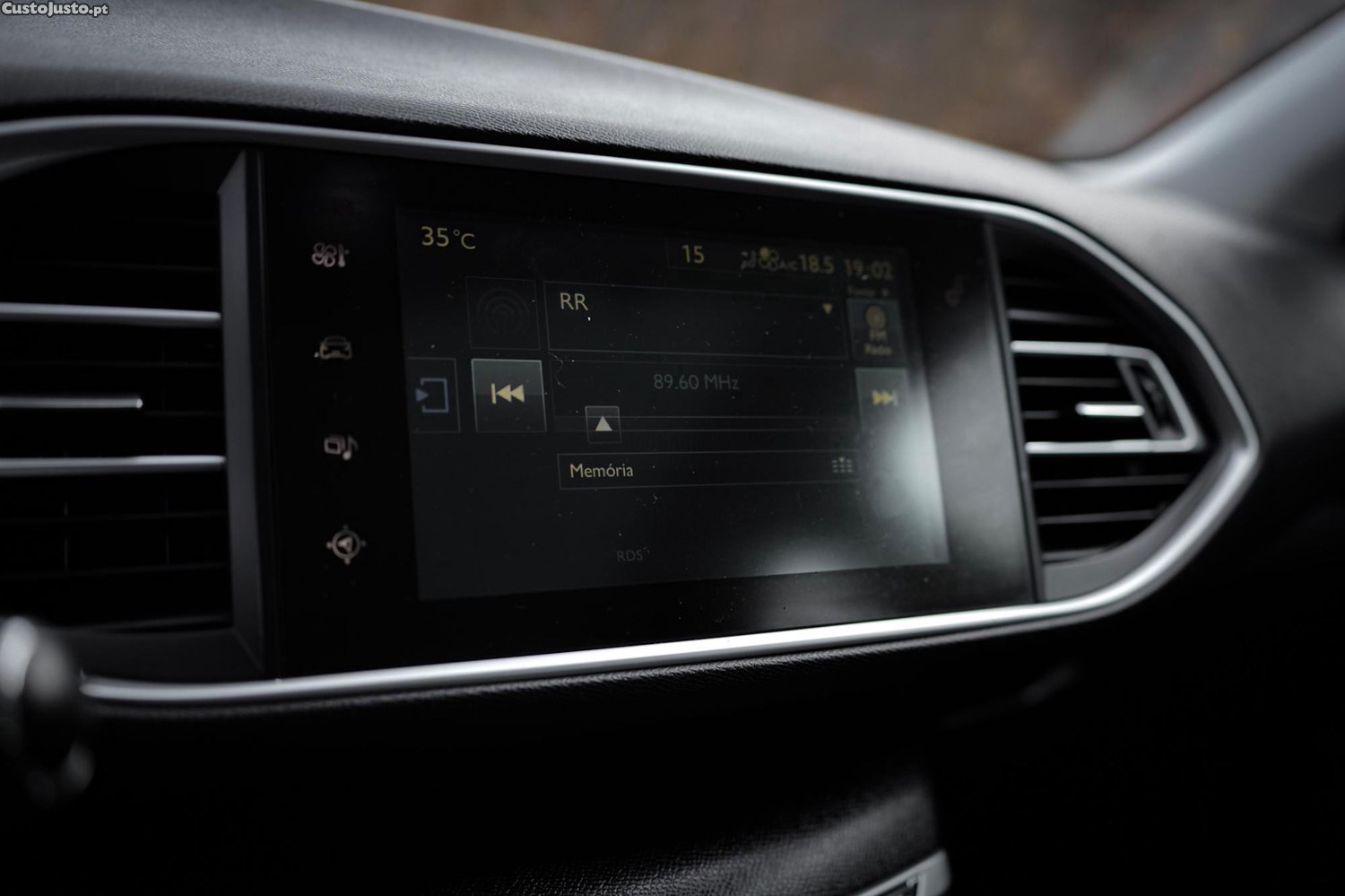 Peugeot 308 SW 1.6 BluHdi — fotografia 4
