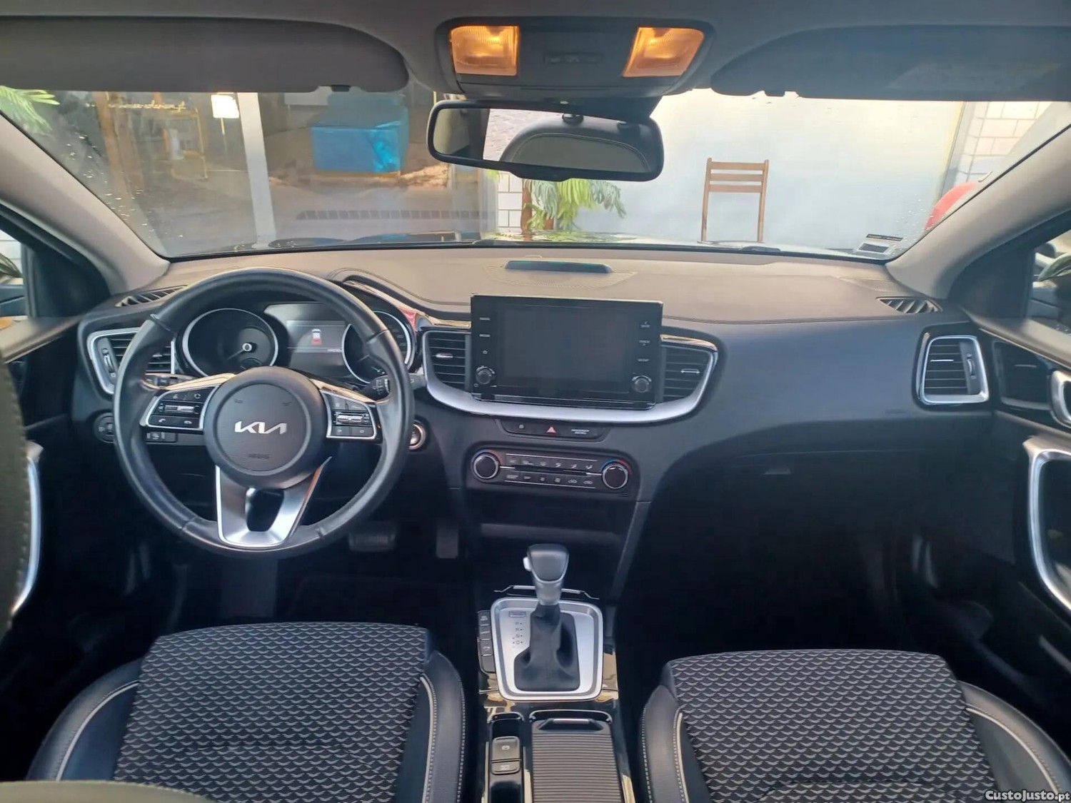 Kia XCeed 1.6 GDi PHEV Drive — fotografia 11