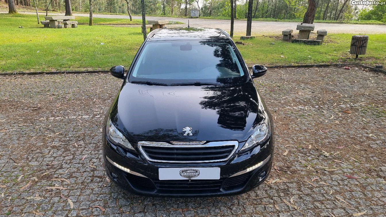 Peugeot 308 SW 1.2thp 130cv Style (GT Pack) — fotografia 11