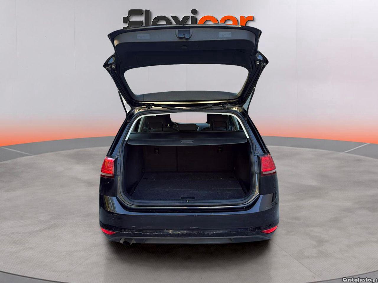 Volkswagen Golf Variant 1.6 TDi GPS Edition — fotografia 2