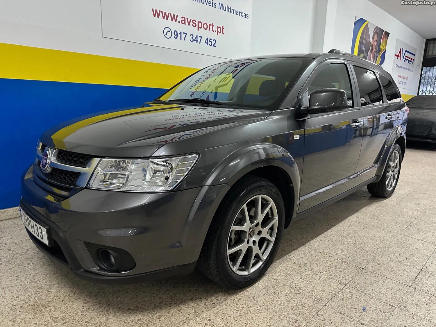 Fiat Freemont 2.0 M-Jet BlackCode — fotografia 13