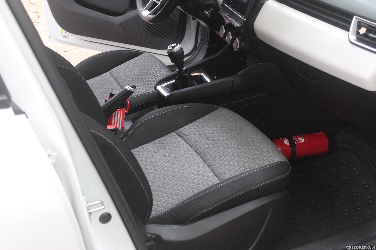 Renault Clio V Limited — fotografia 3