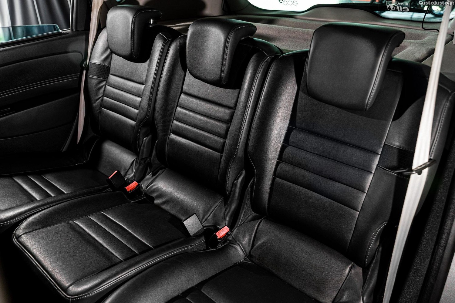 Renault Scénic 1.6 DCi Bose Edition — fotografia 6