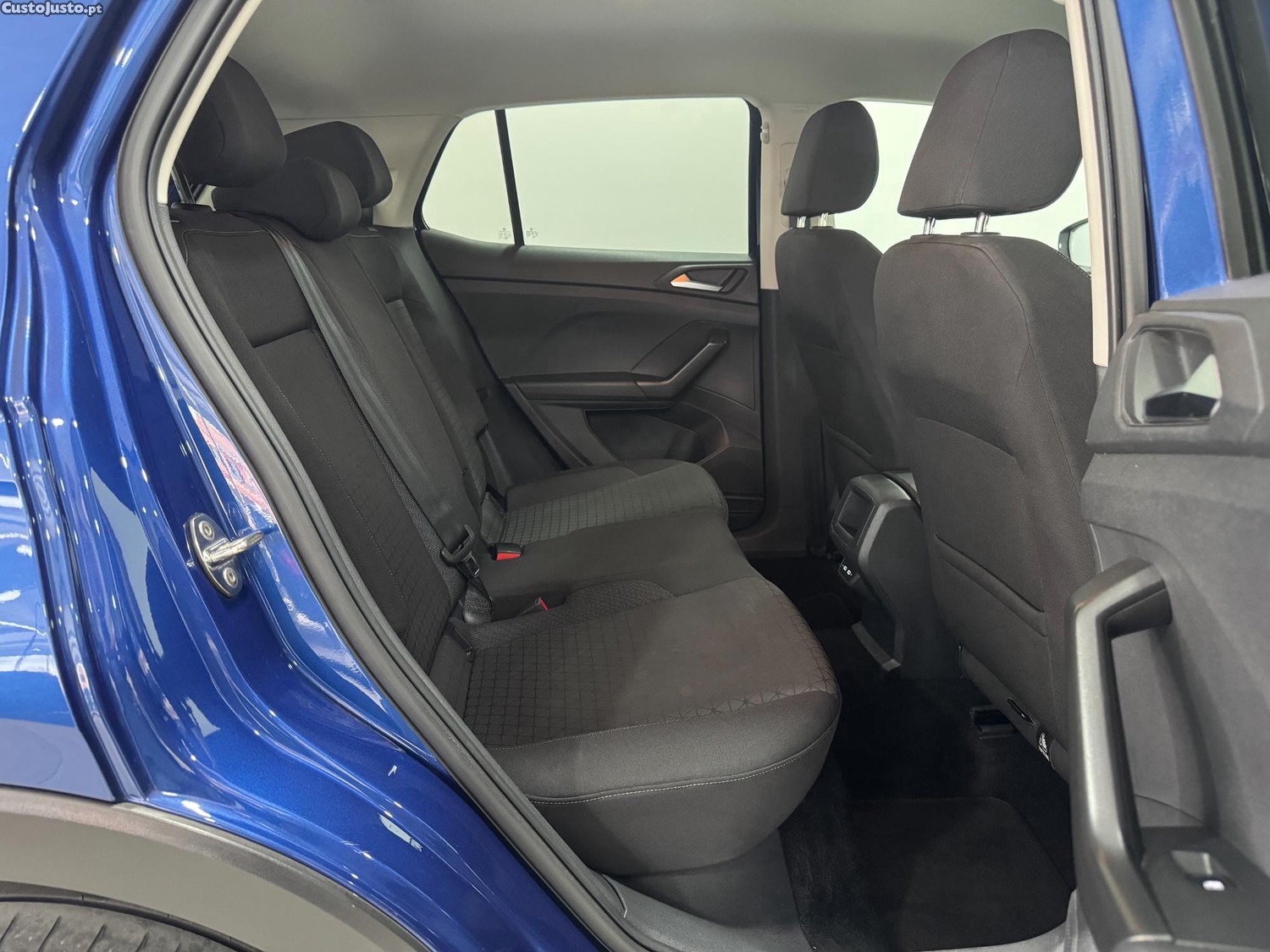 Volkswagen T-Cross 1.0TSI — fotografia 7