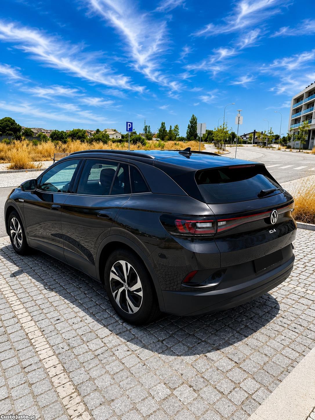 Volkswagen ID.4 IQ.Drive — fotografia 9