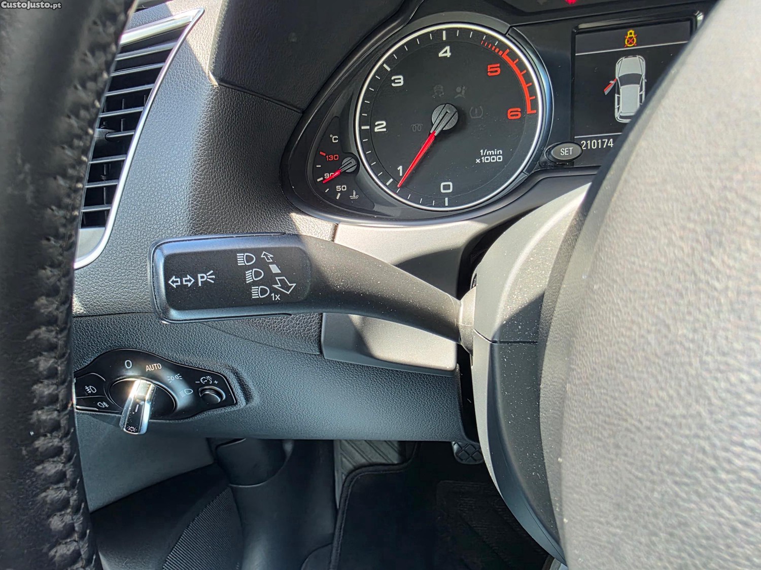 Audi Q5 2.0 TDI QUATTRO ULTRA 170CV — fotografia 7