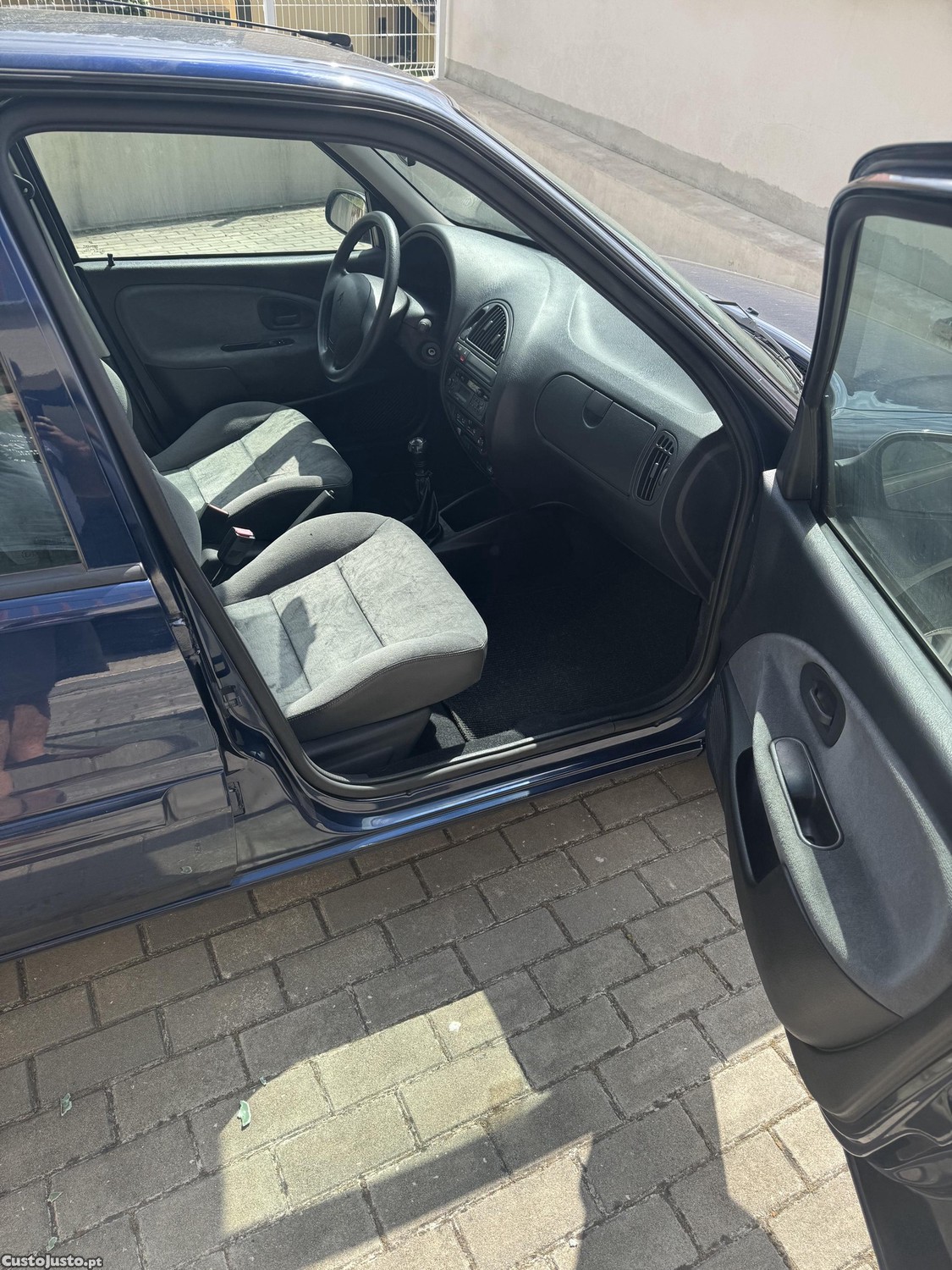 Citroën Saxo 1.1 Exclusive — fotografia 4