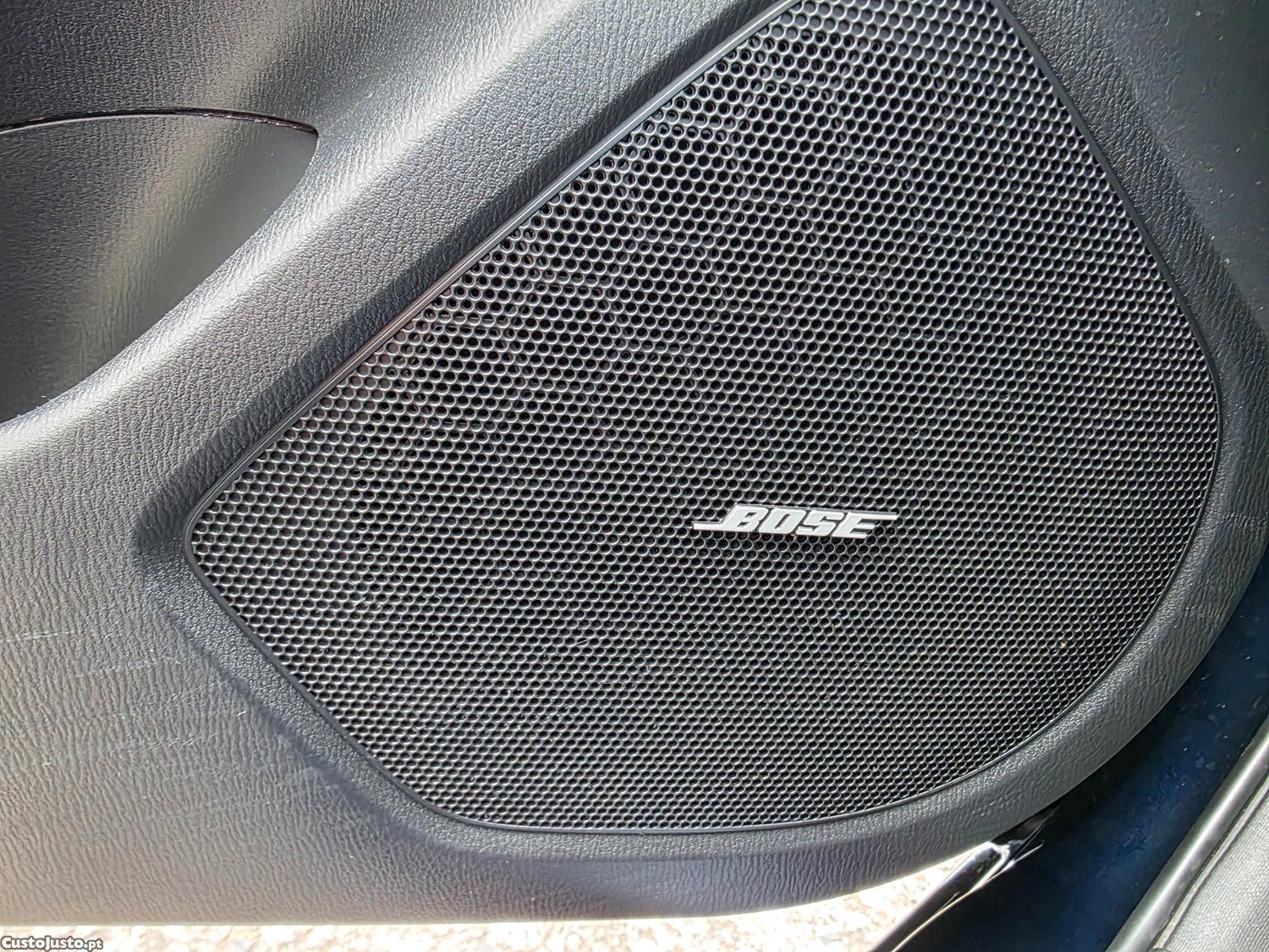 Mazda 3 1.5 SKY-D EXCELLENCE — fotografia 4