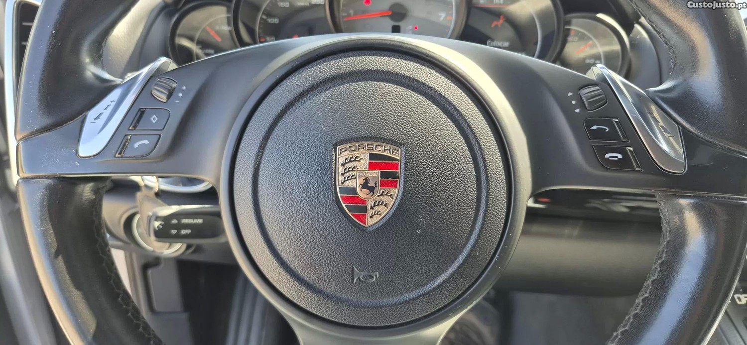Porsche Cayenne S — fotografia 5