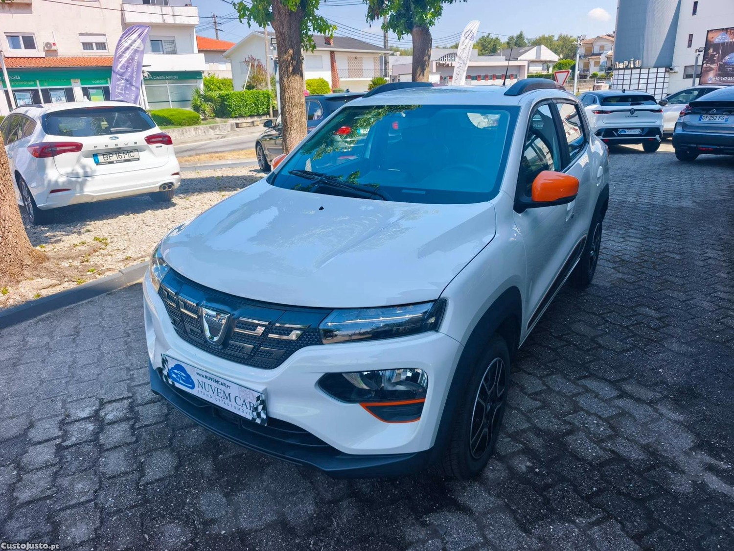 Dacia Spring Confort Plus — fotografia 10