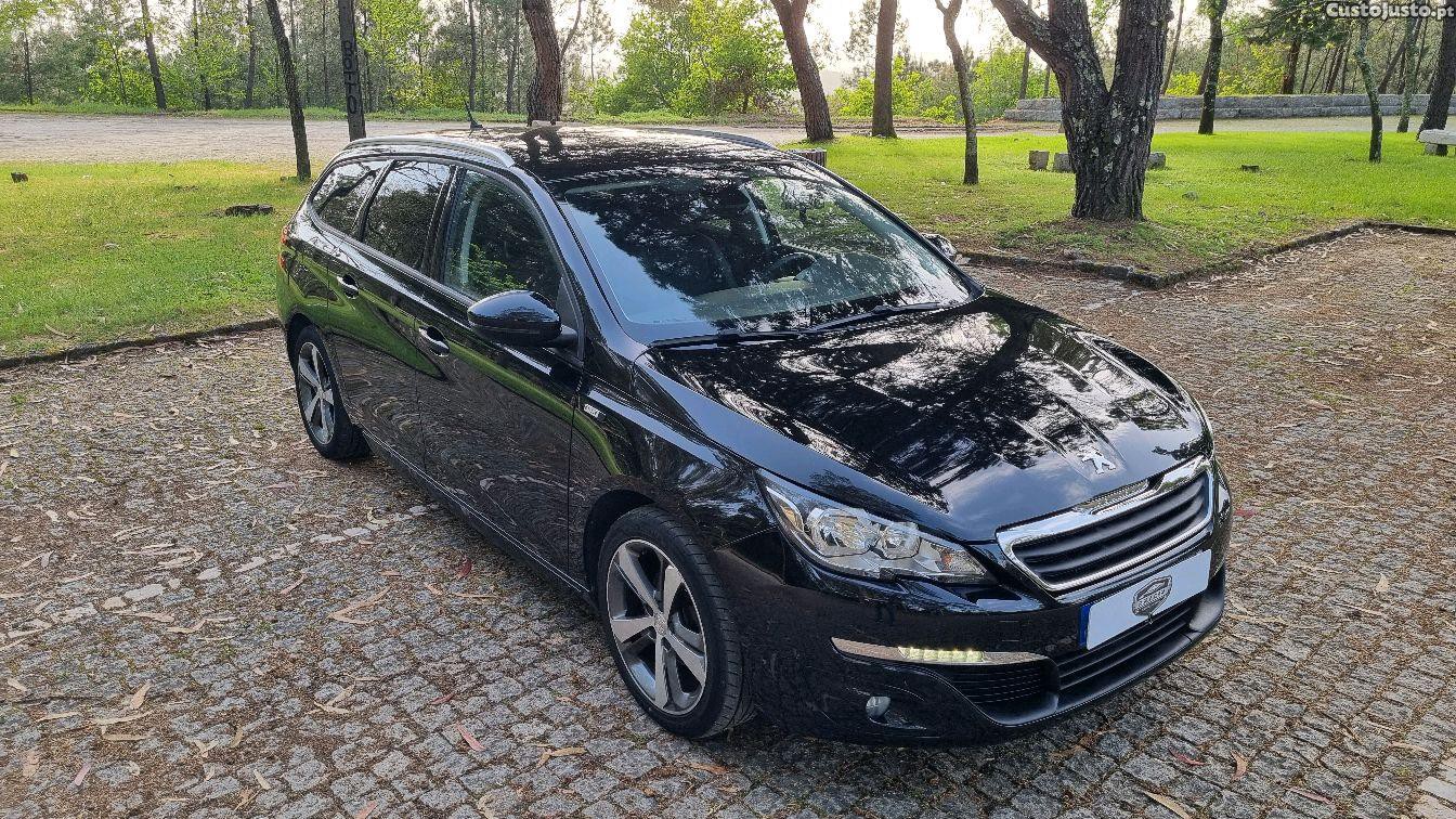 Peugeot 308 SW 1.2thp 130cv Style (GT Pack) — fotografia 10