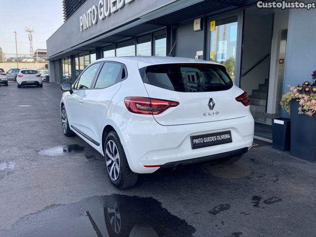 Renault Clio 1.0 TCe Evolution — fotografia 24