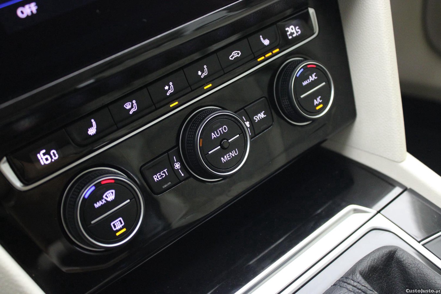 Volkswagen Passat VARIANT 2.0 TDI HIGHLINE DSG (AUTO) — fotografia 37
