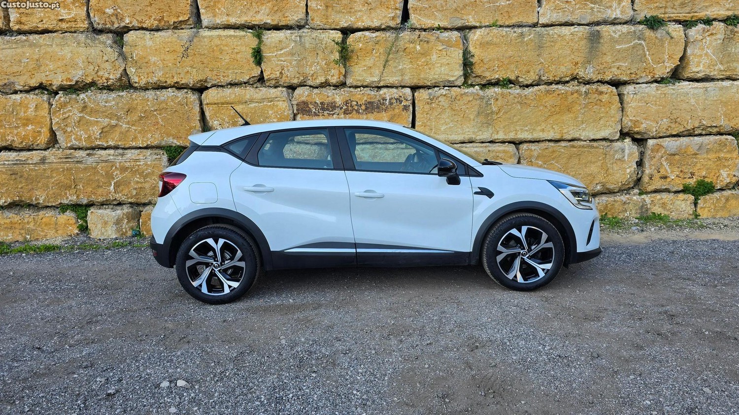 Renault Captur 1.5 BluedCi Intens - 21 — photo 4
