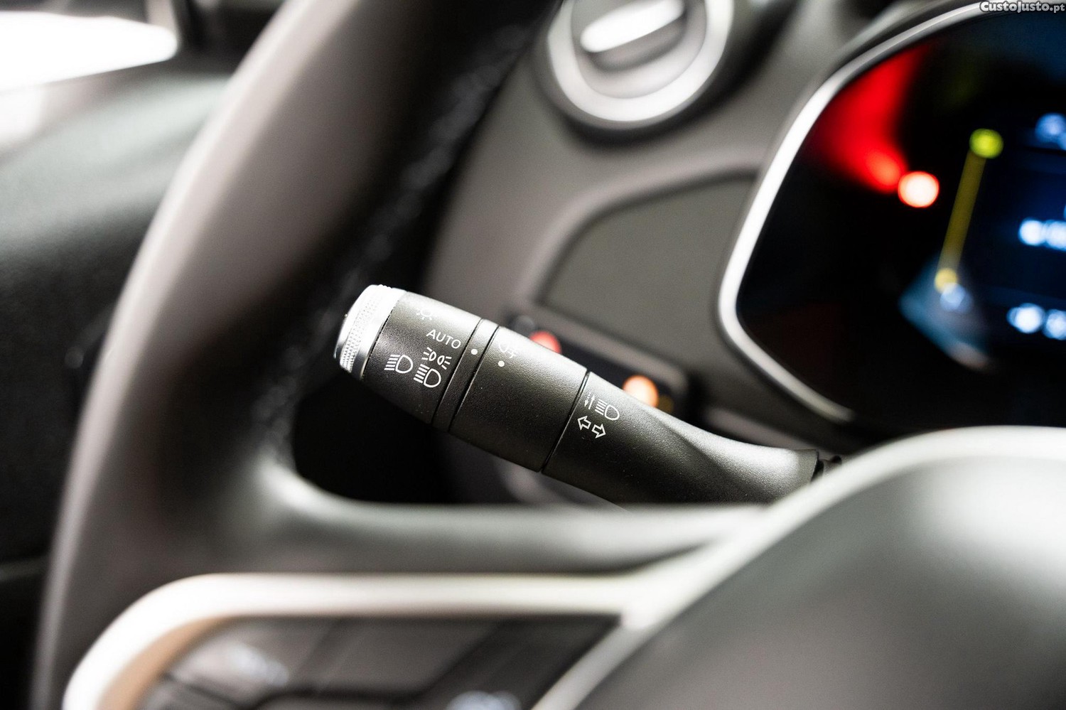 Renault Zoe (c/ Bateria) Zen 50 — fotografia 7