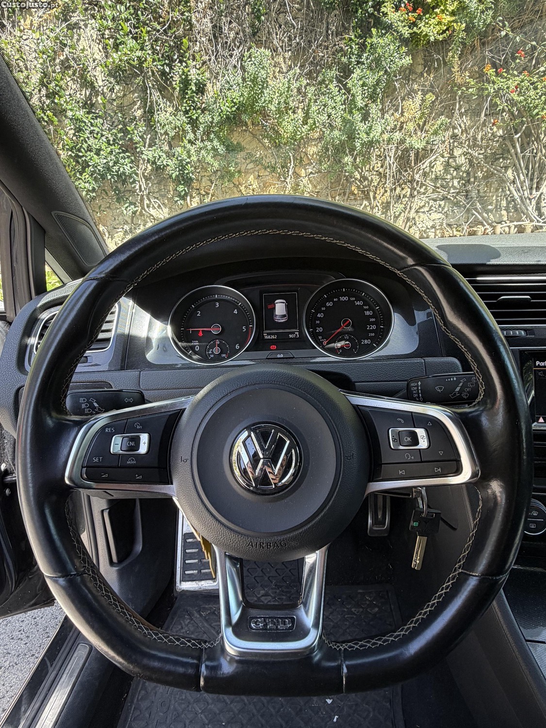 Volkswagen Golf GTD — fotografia 6