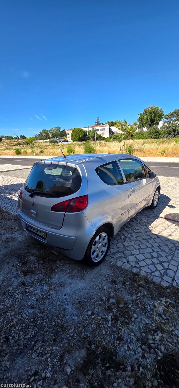 Mitsubishi Colt 1.1+AC — fotografia 9