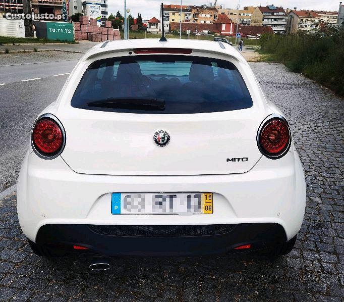 Alfa Romeo Mito 1.3 JTDM - 16 — photo 5