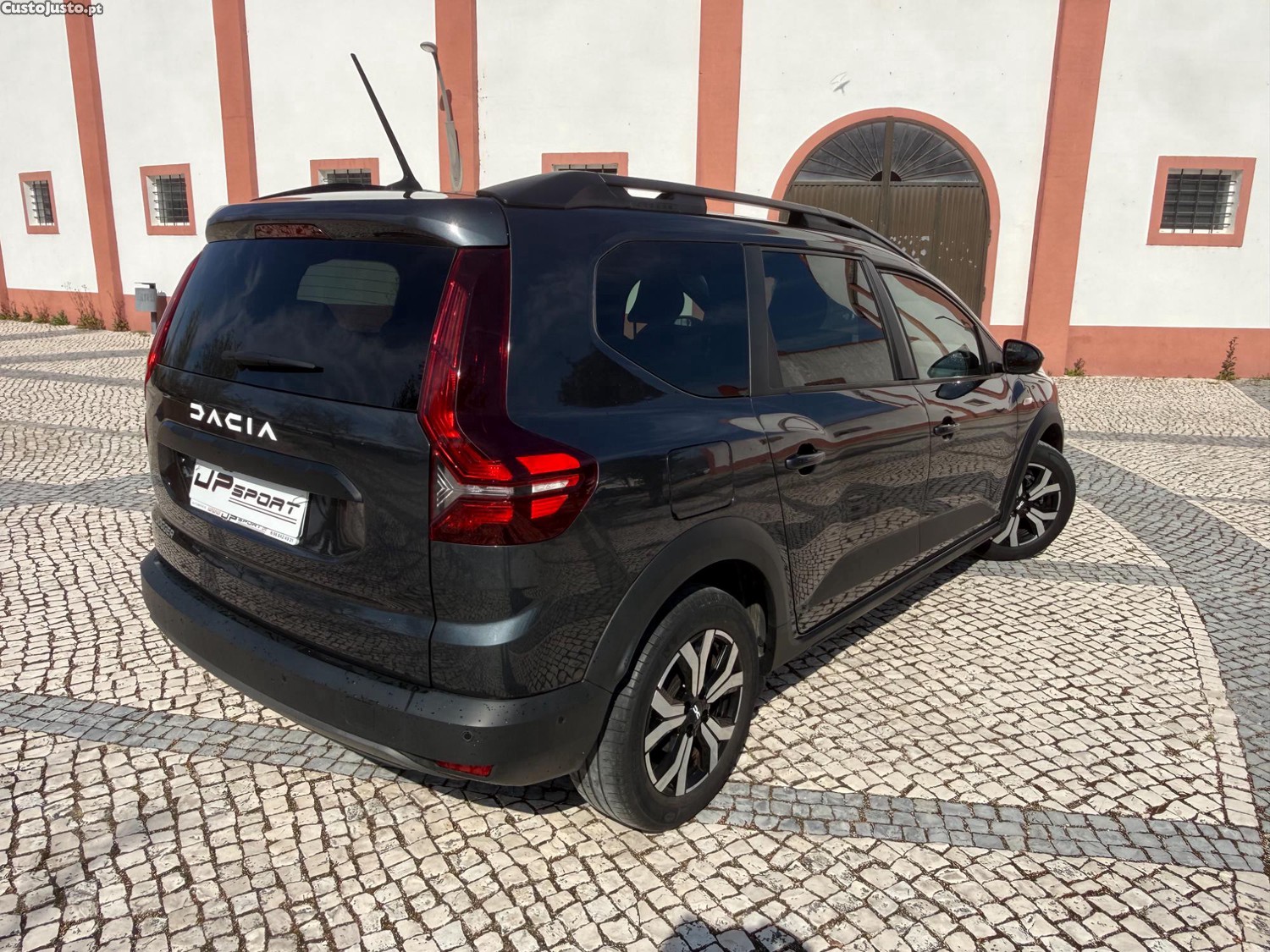 Dacia Jogger 1.0 ECO-G Expression 7L Bi-Fuel 90cv — fotografia 9