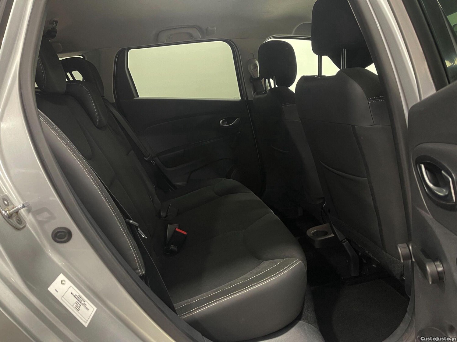 Renault Clio Sport Tourer 0.9TCE Limited — fotografia 7
