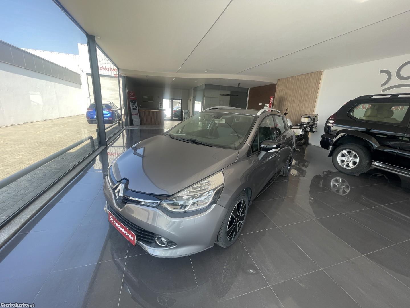 Renault Clio 1.5 dCi Confort — fotografia 6