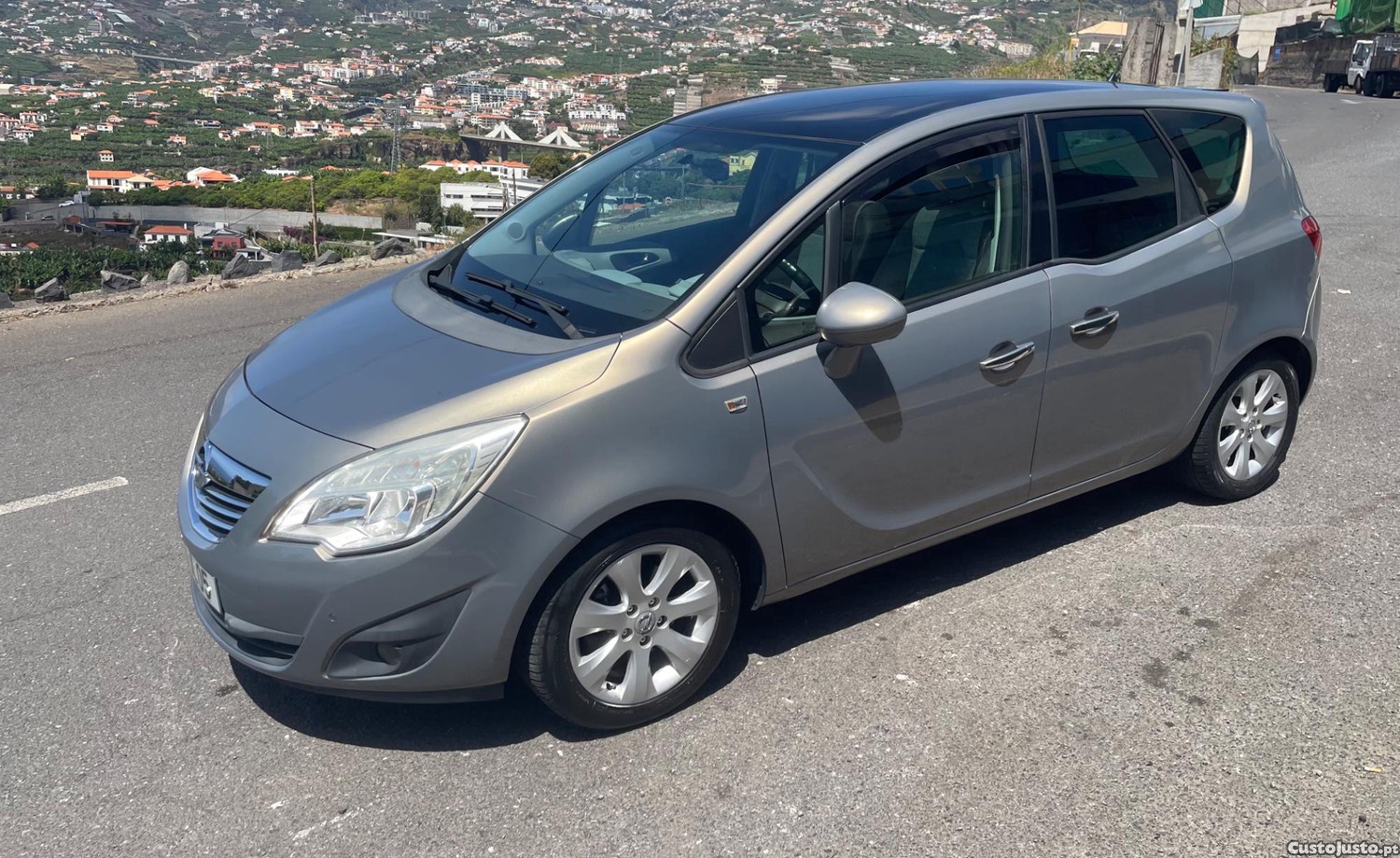 Opel Meriva 1.3 cdti - Cosmo — fotografia 8