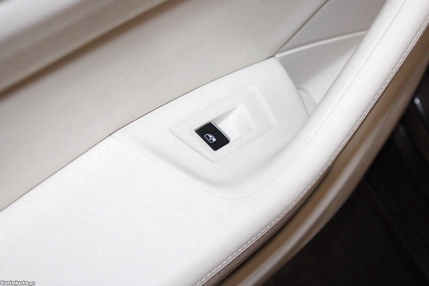 Volkswagen Passat VARIANT 2.0 TDI HIGHLINE DSG (AUTO) — fotografia 7