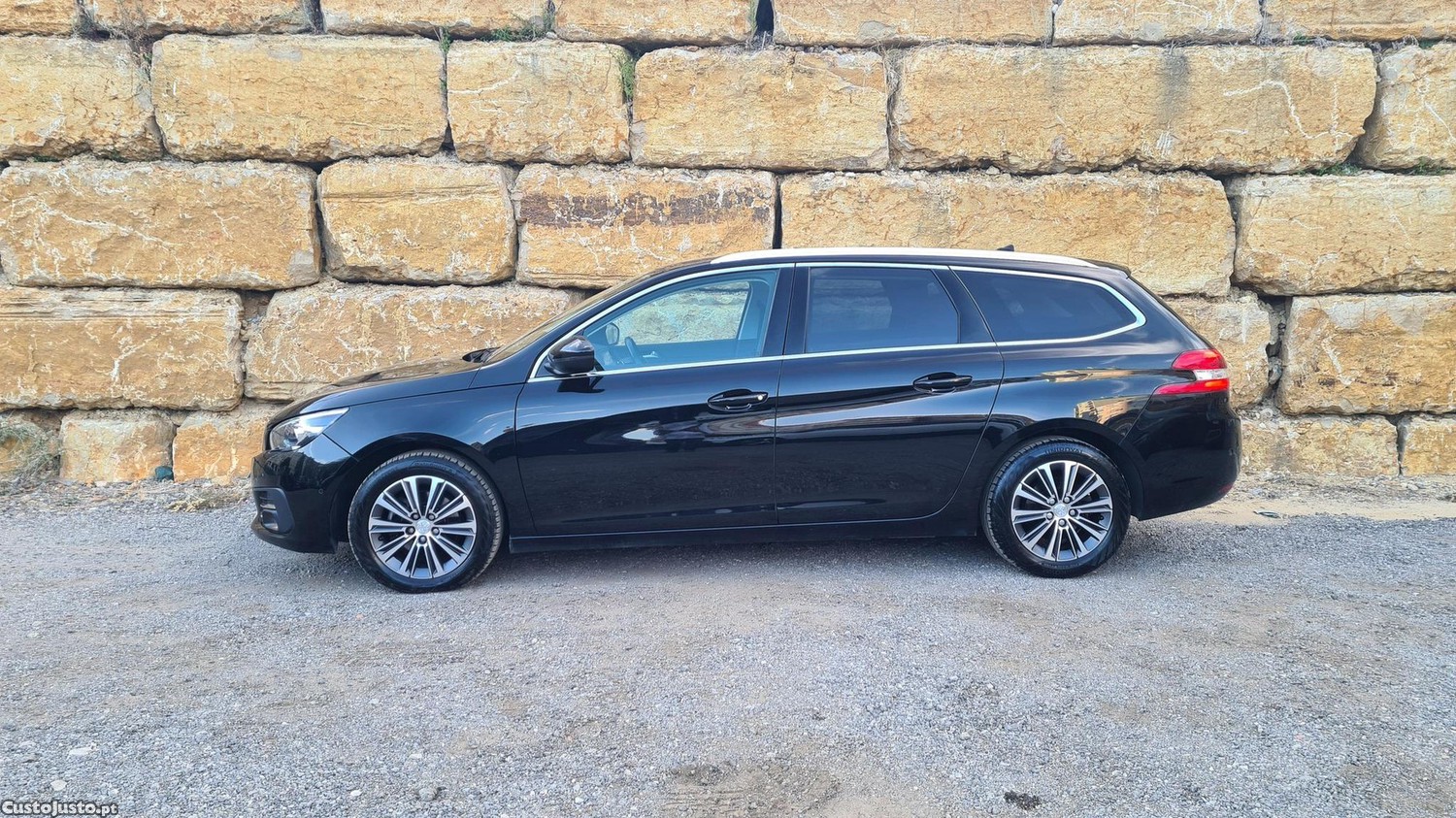 Peugeot 308 SW 1.5 BlueHDi Allure - 20 — photo 3