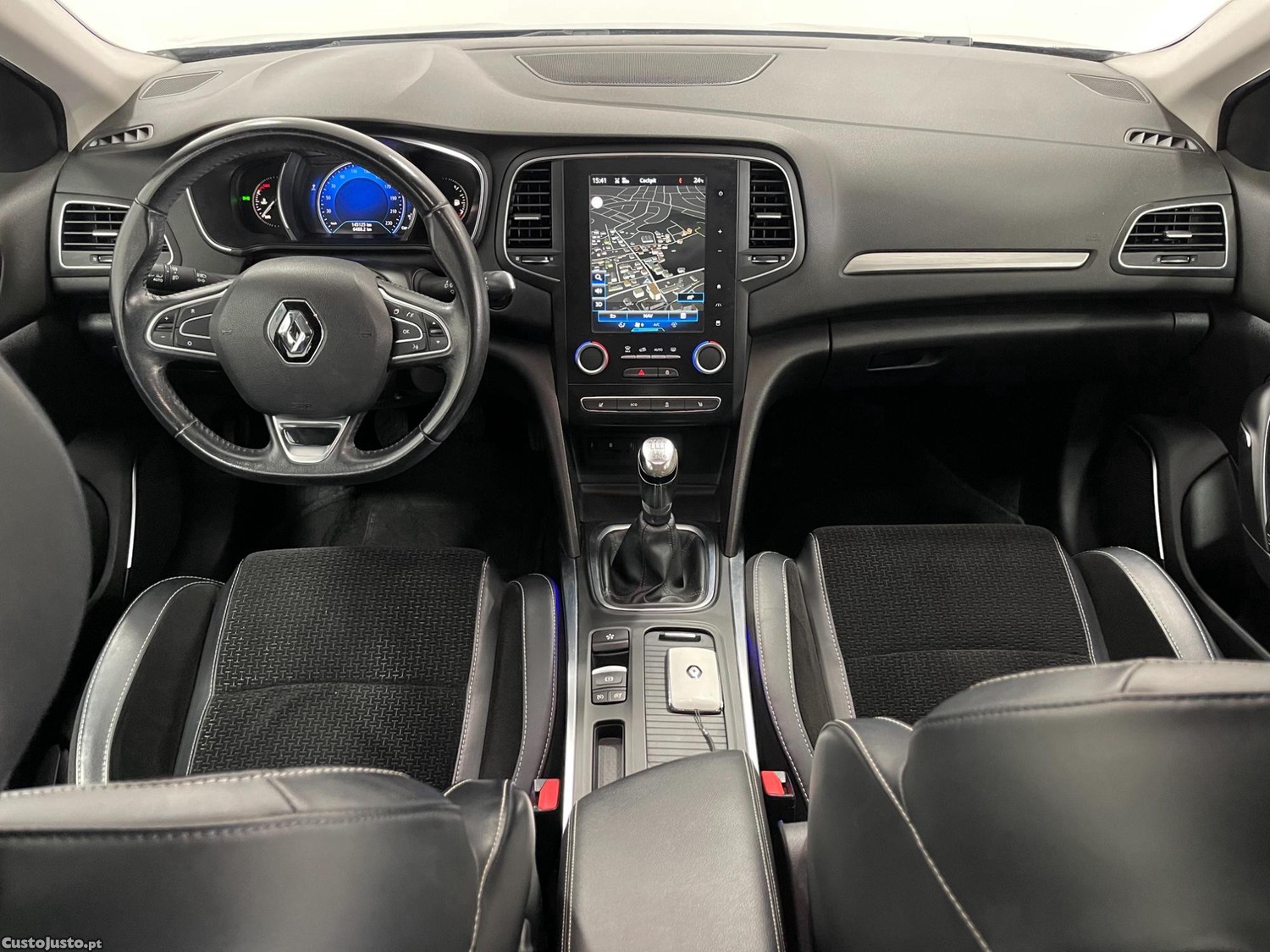 Renault Mégane Sport Tourer 1.6DCI Intens — fotografia 6