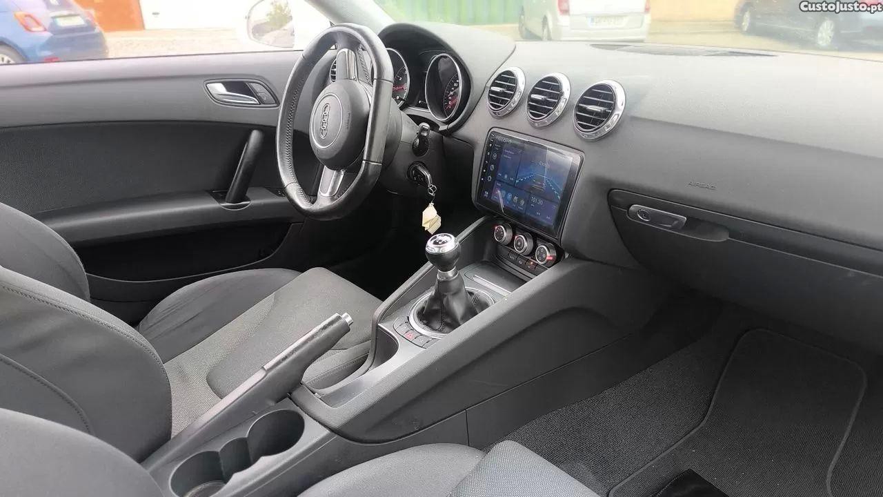 Audi TT 1.8 tfsi — fotografia 13