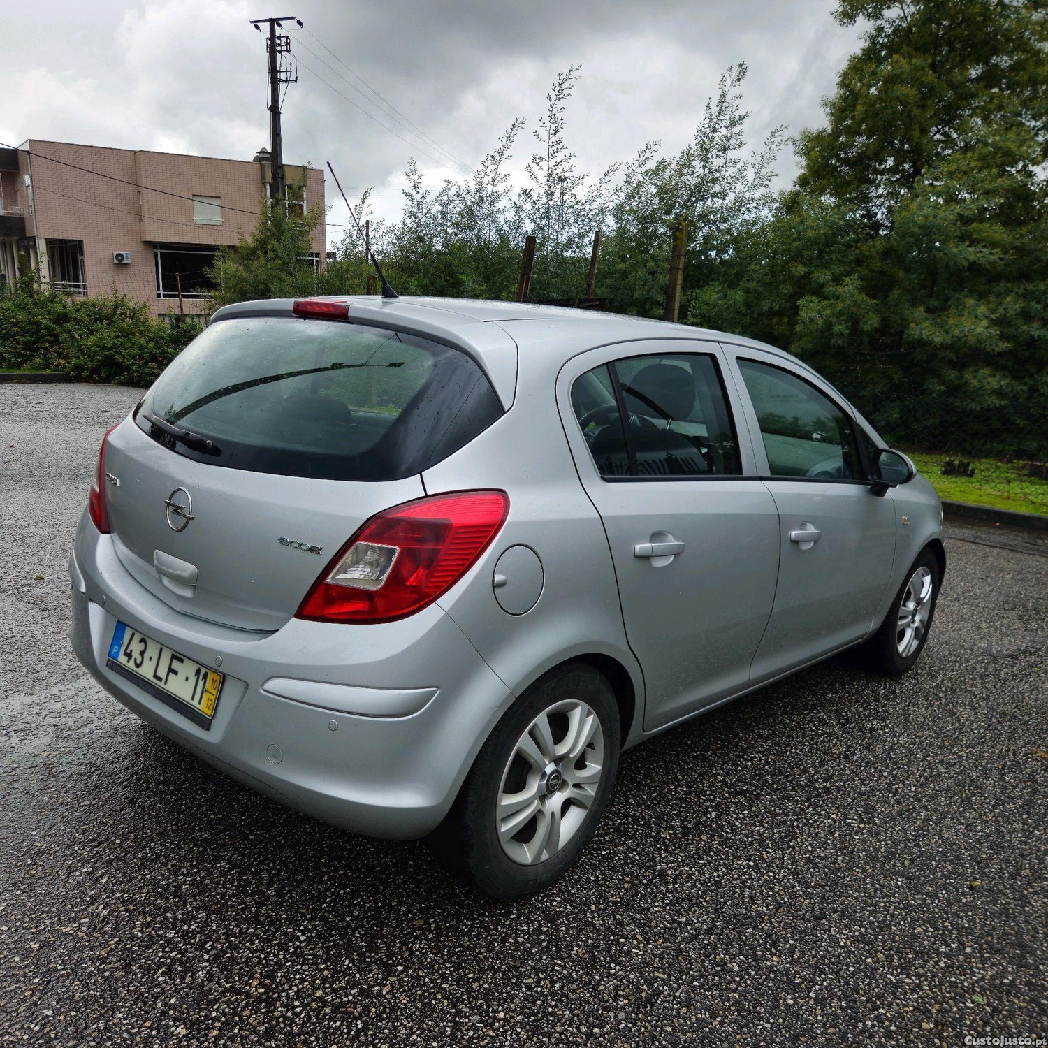Opel Corsa 1.3 cdti — fotografia 5