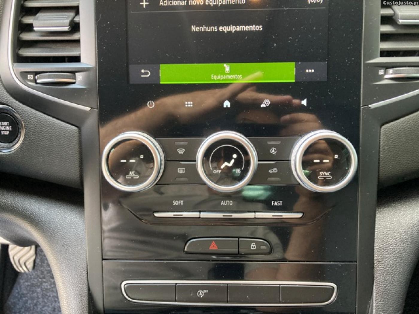 Renault Mégane 1.5 Blue dCi Limited — fotografia 5