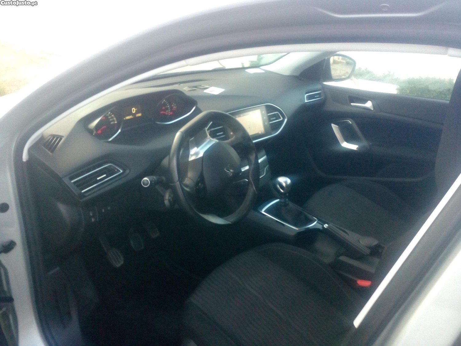 Peugeot 308 1.6 BLUEHDI 120CV6 VEL. +RENAULT CLIO 1.5DCIECO2C/ G.P.S. — fotografia 8