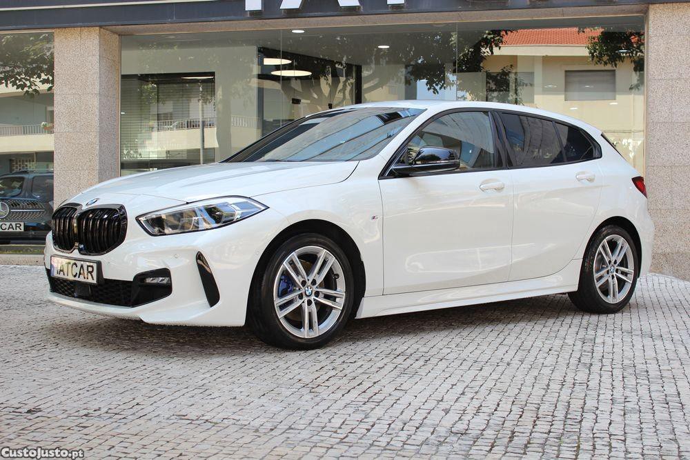 BMW 116 d Pack Desportivo M Auto — fotografia 18