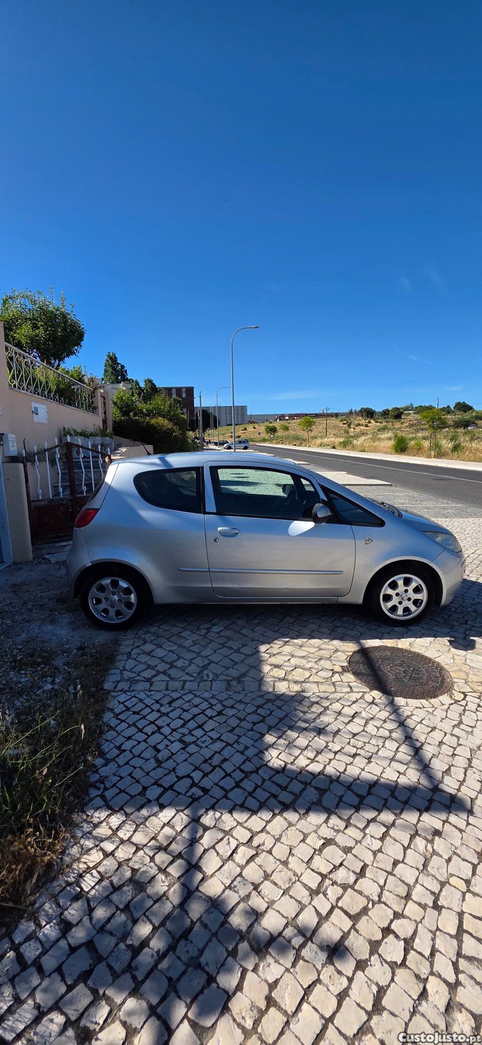 Mitsubishi Colt 1.1+AC — fotografia 7
