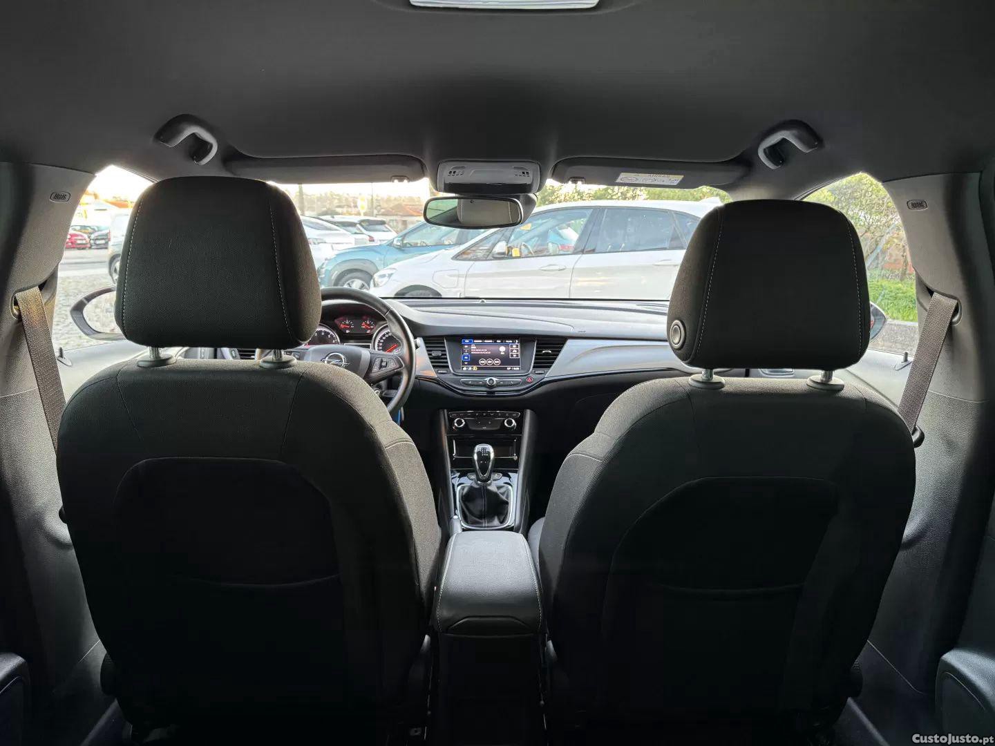 Opel Astra 1.2 t gs line — fotografia 18