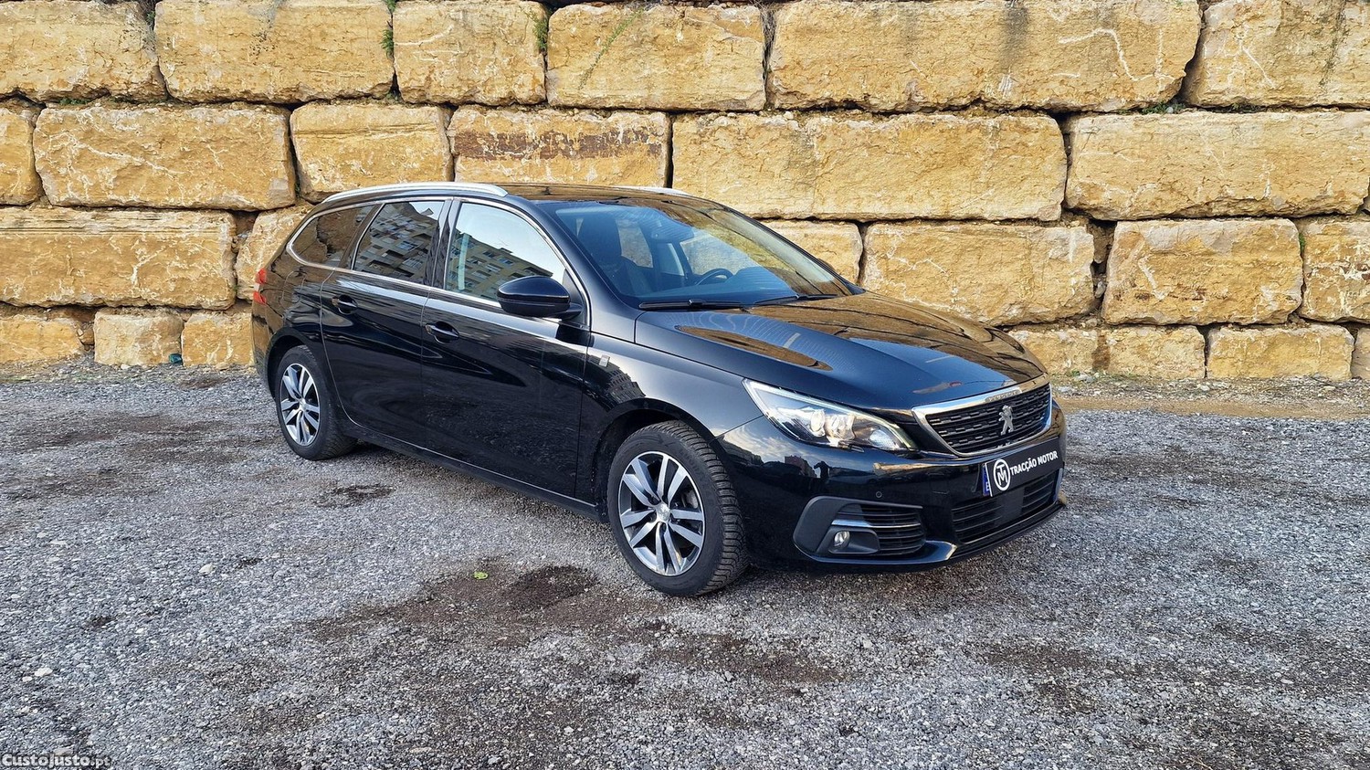 Peugeot 308 SW 1.5 BlueHDi Allure EAT8 — fotografia 28