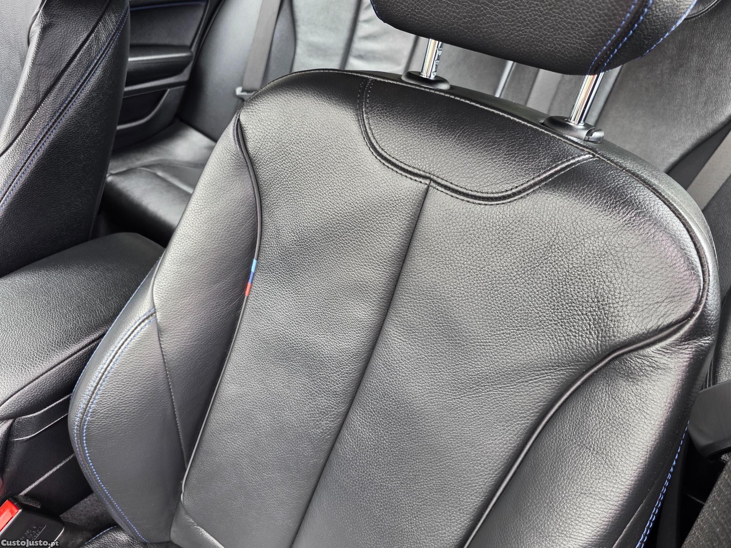 BMW 116 D PACK M SHADOW EDITION — fotografia 7