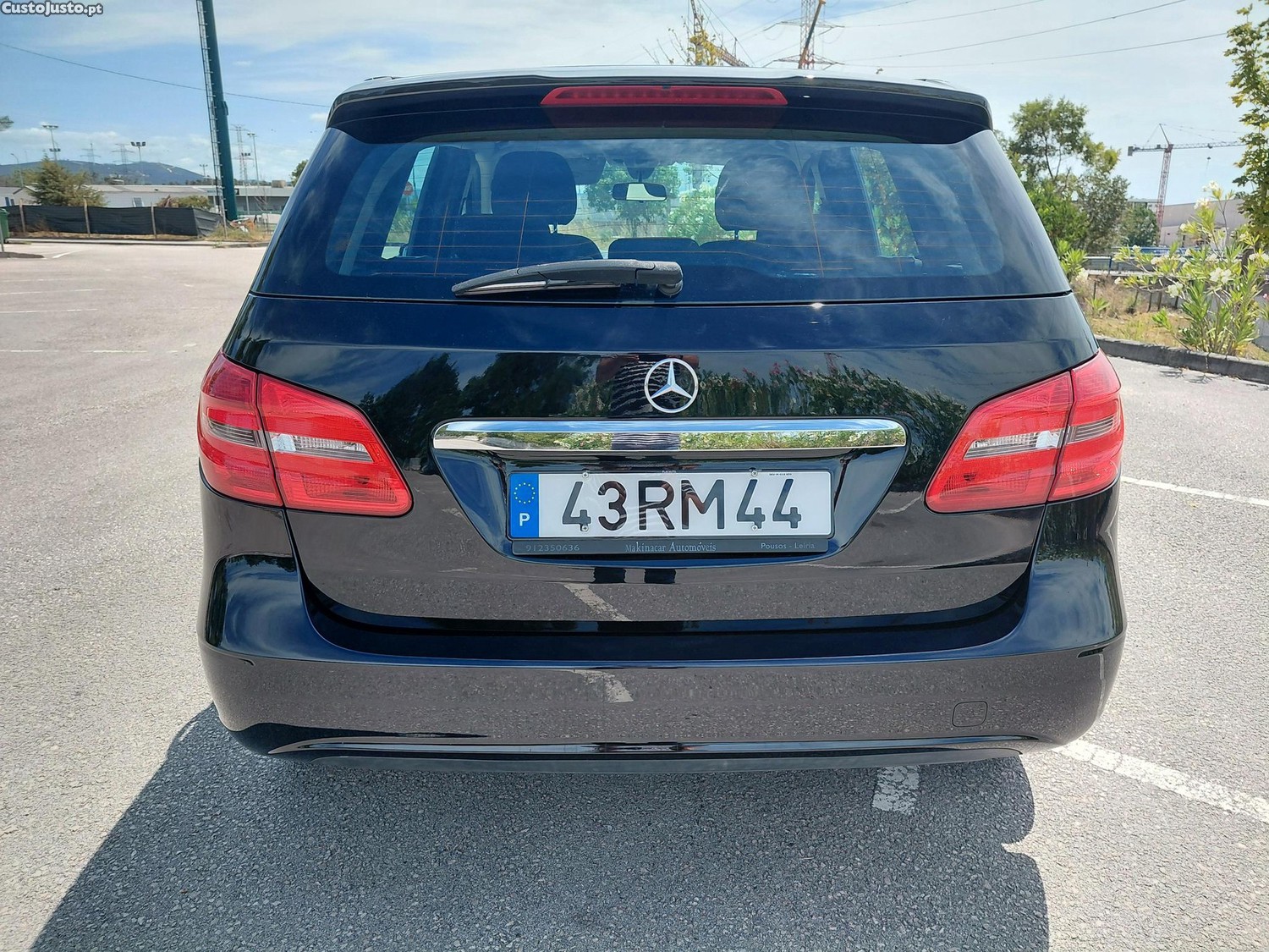 Mercedes-Benz B 180 classic — fotografia 9
