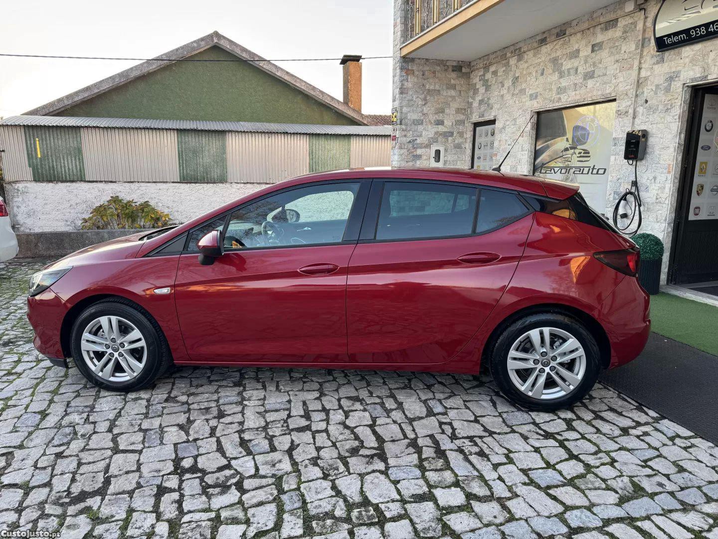 Opel Astra 1.2 t gs line — fotografia 30