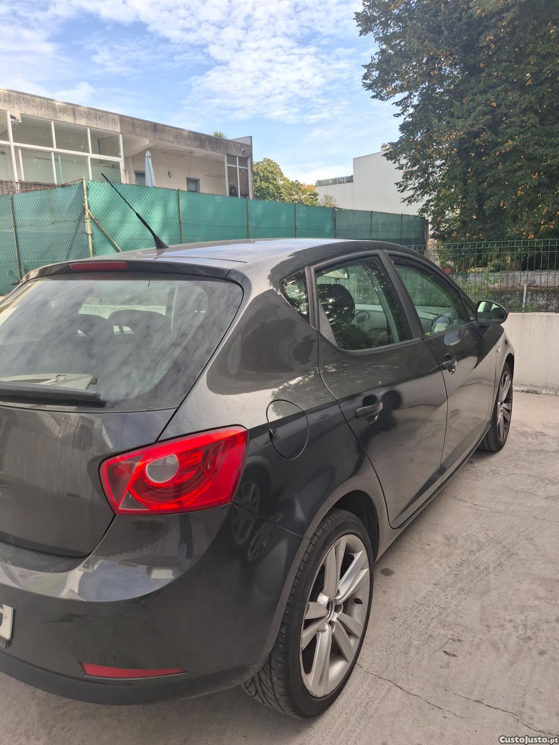 Seat Ibiza 1400 TDi — photo 4