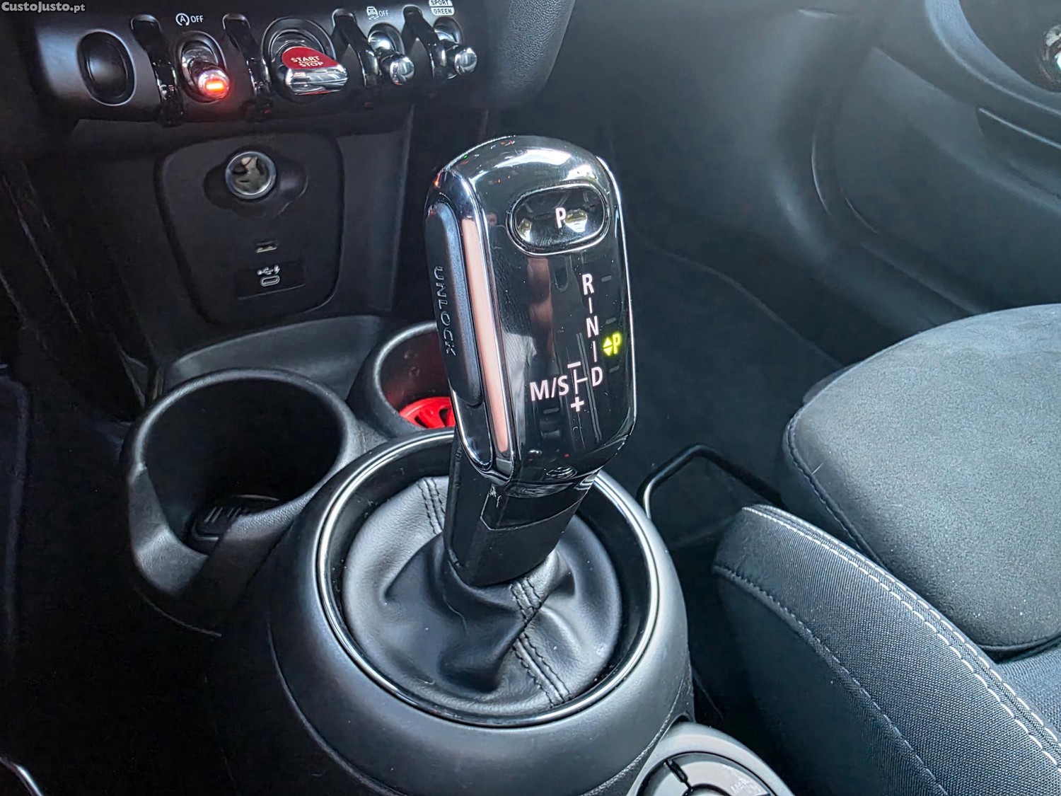 MINI John Cooper Works JCW AUTO 231CV — fotografia 18